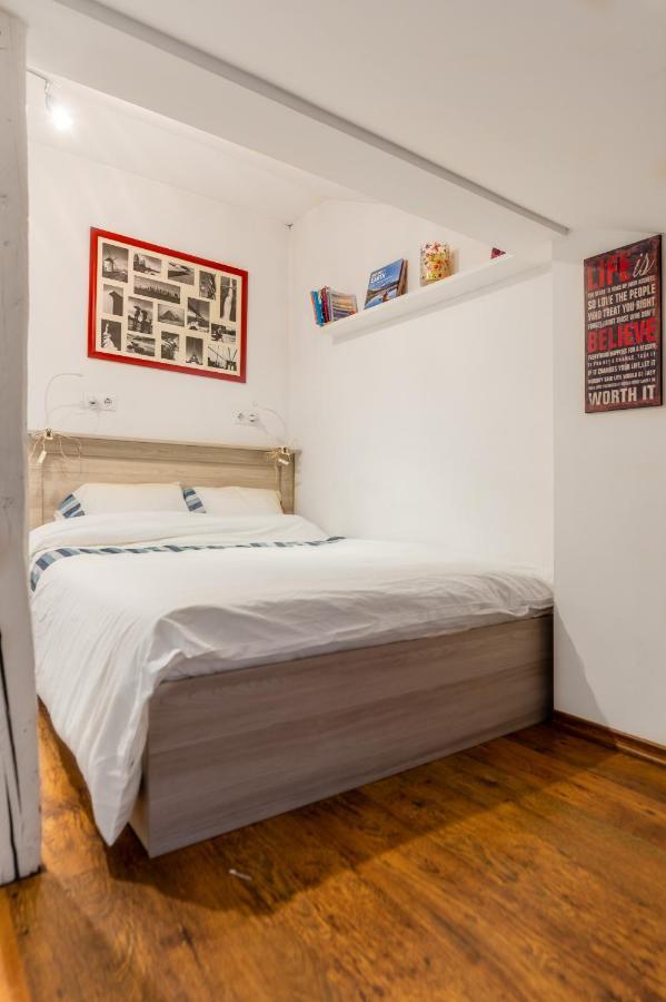 Colorful Dream - 2bd In The Center Of By Flat Mаnager Sofia